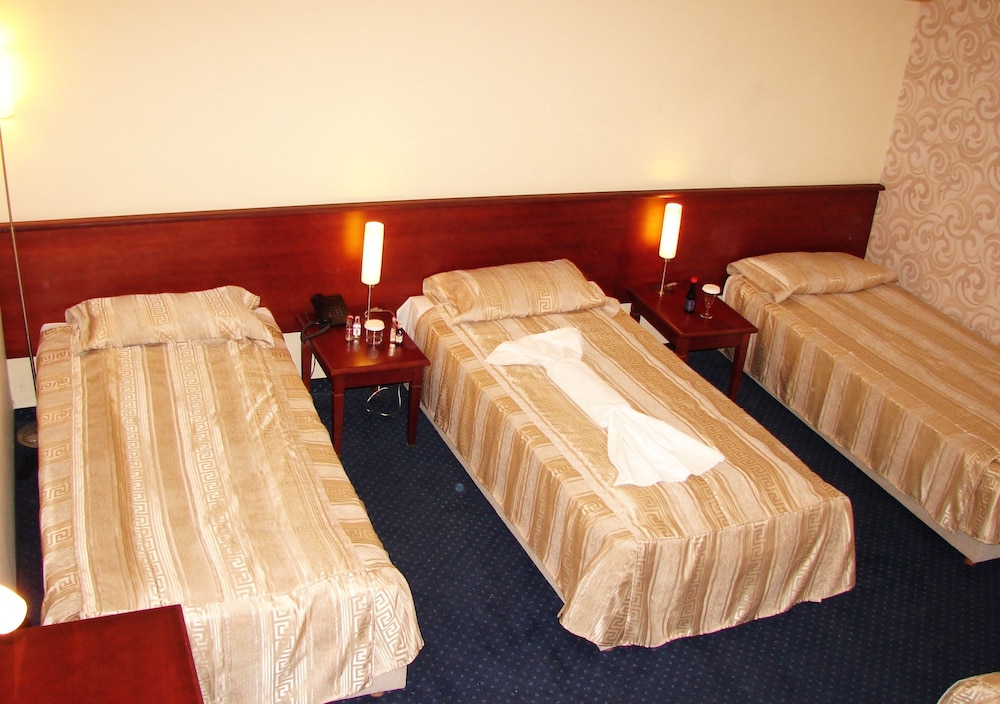 Standard Twin Room, City View photo 2