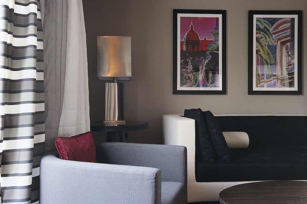 Superior Suite