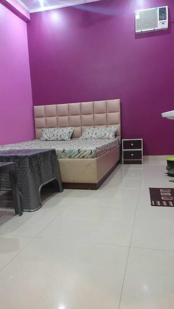Deluxe Single Room, City View photo 2