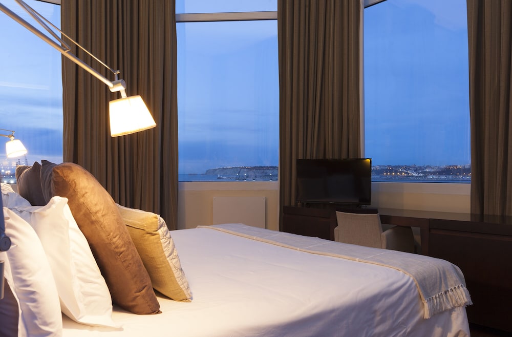 Junior Suite, Ocean View - Photo 1
