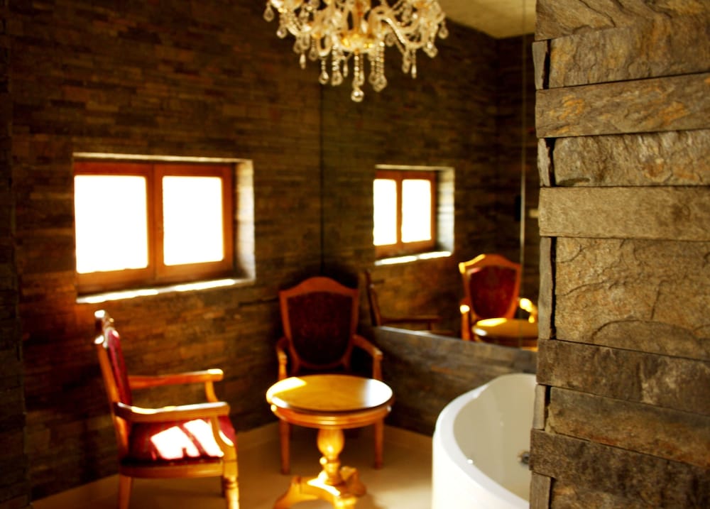 Presidential Suite photo 3