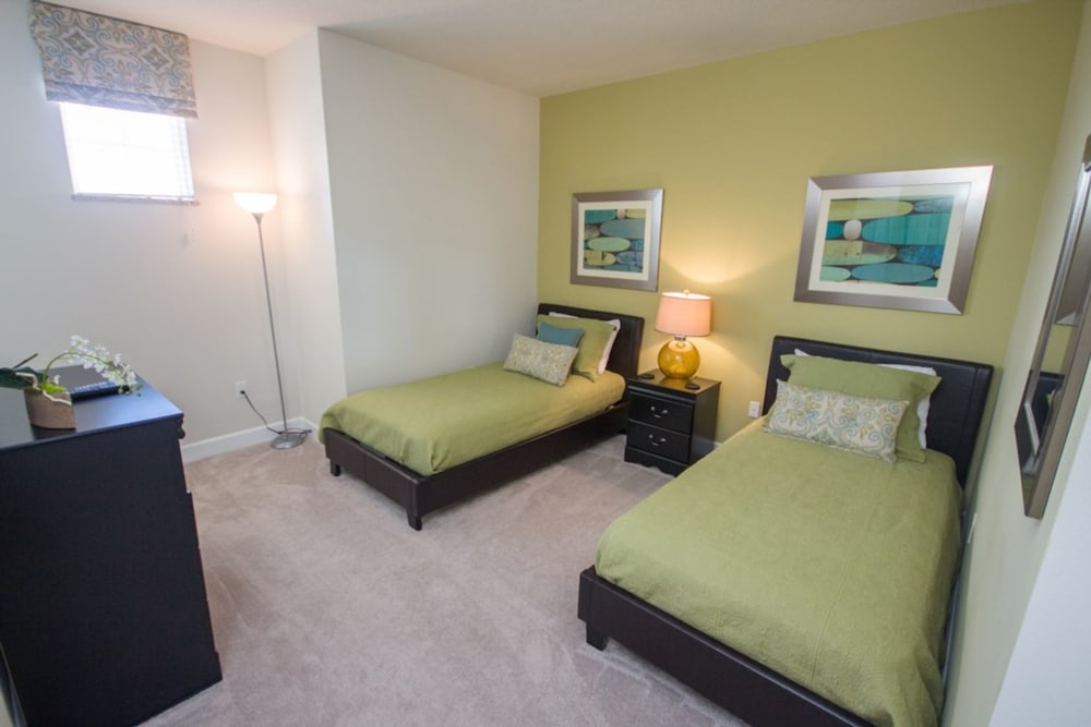 Townhome, 3 Bedrooms photo 1