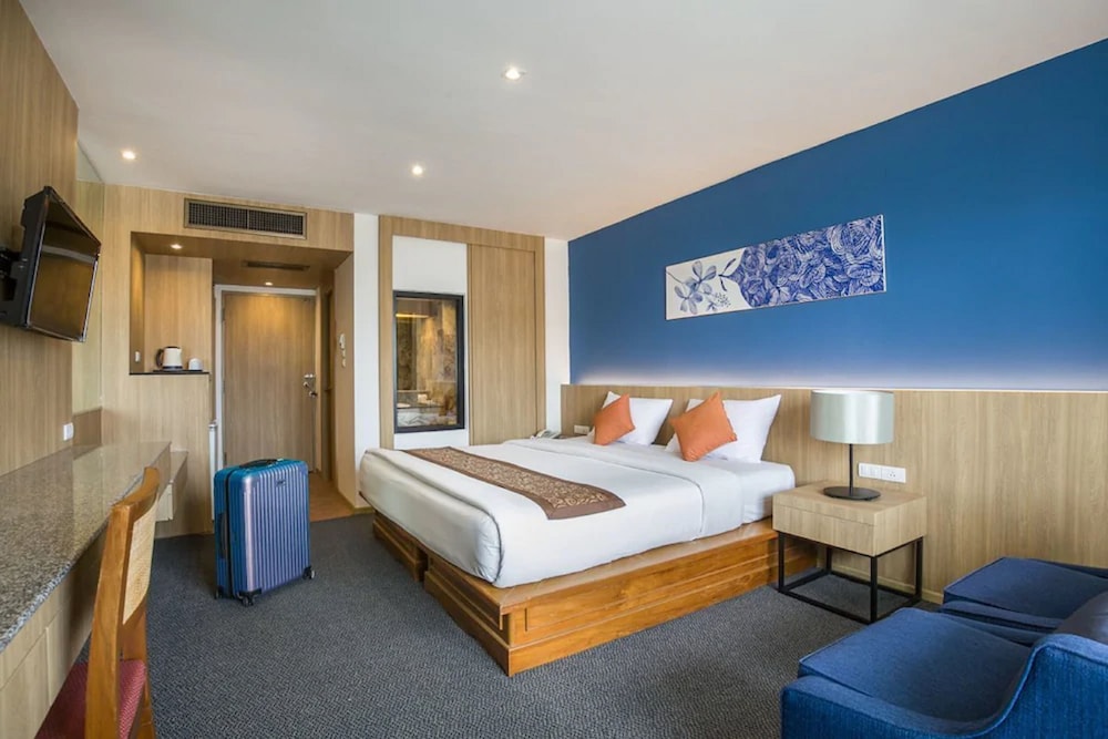 room photo
