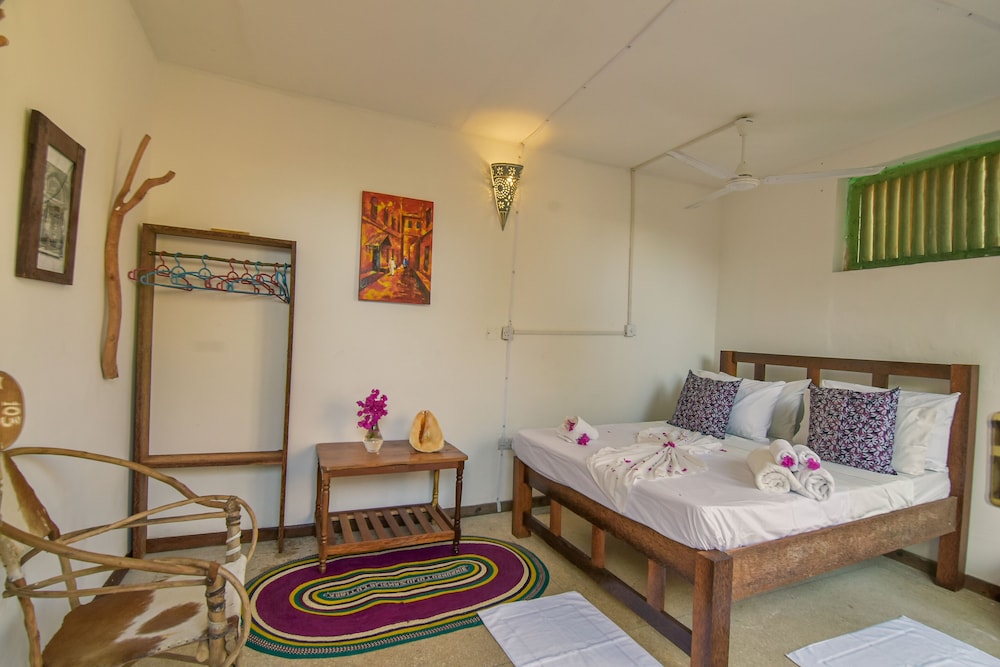 Basic Double Room