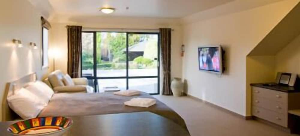 Luxury Spa Studio photo 2
