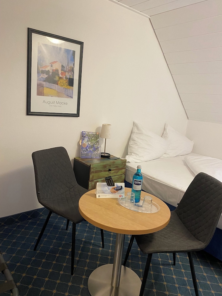 Basic Double Room
