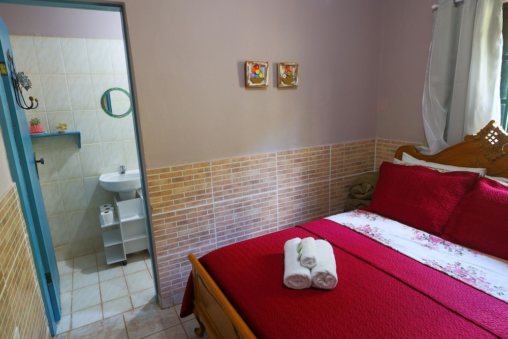 Quarto Casal com Ar Condicionado photo 1