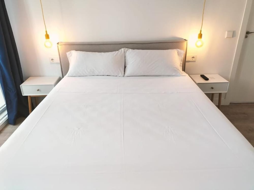 Deluxe Double Room, 1 Double Bed - Photo 10