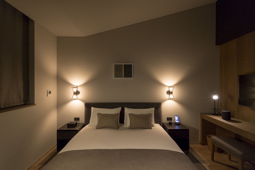 Standard Double Room - Photo 24