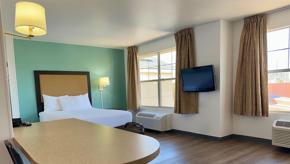 Suite, 1 Double Bed, Non Smoking - Photo 4