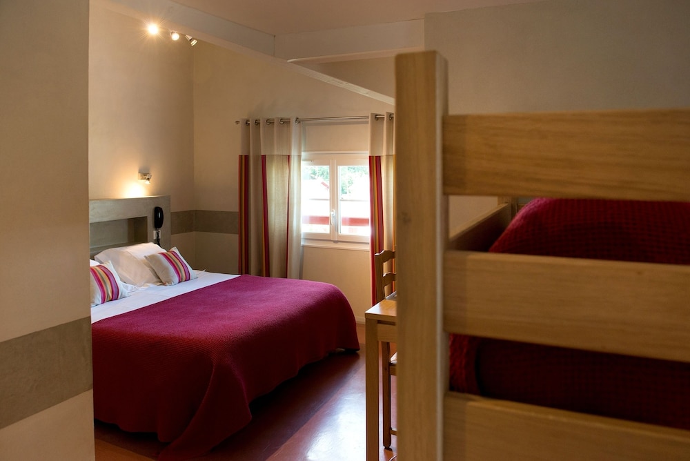 Standard Quadruple Room, Balcony photo 1