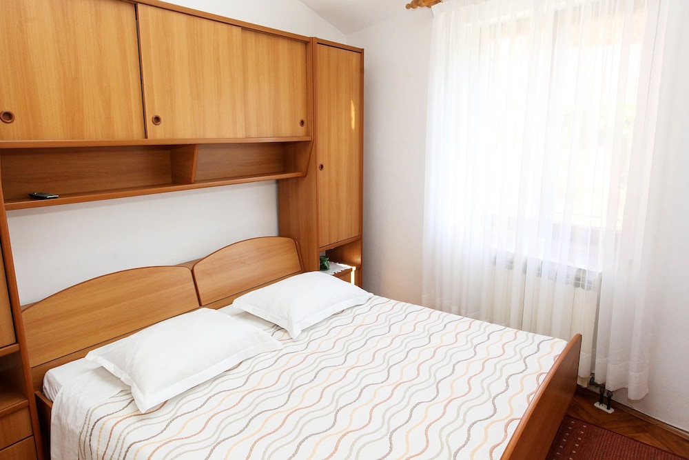 Apartment, 1 Bedroom (1208/11114)