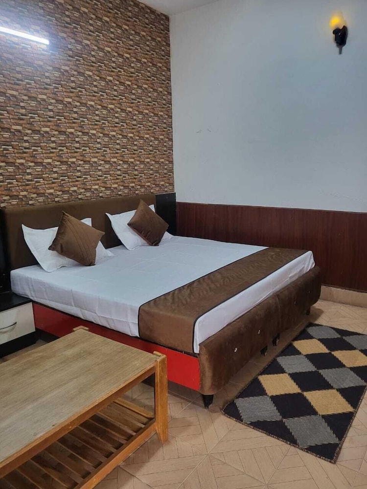 Standard Room photo 3