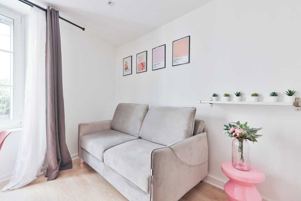 Apartment photo 1