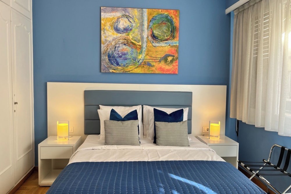 Luxury Studio, City View