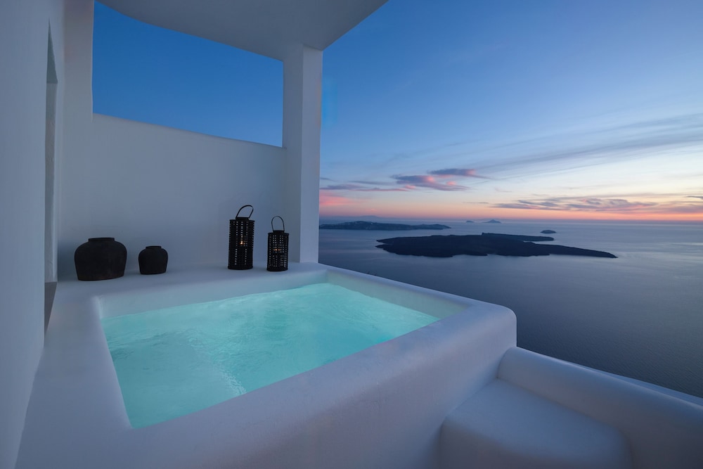 Suite with Caldera, Volcano, Sea View and Private Jacuzzi