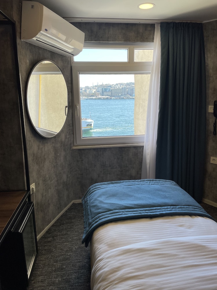 Deluxe Room photo 1