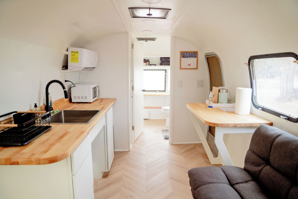 Mobile Home, 1 Queen Bed with Sofa bed, Non Smoking photo 2