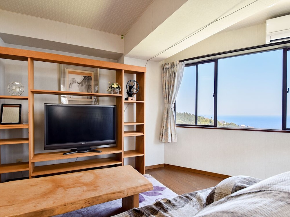 Room in main building (A-5/A-4/B-5/B-4/A-6) - Main Building Guest Room 4-5F photo 1