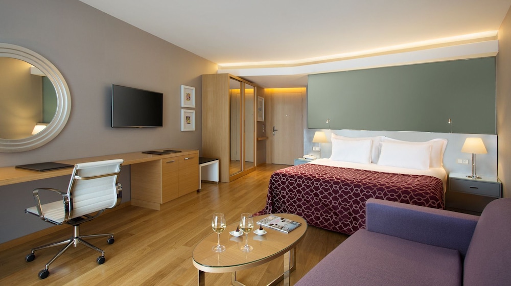 Grand Deluxe Room with Sea View