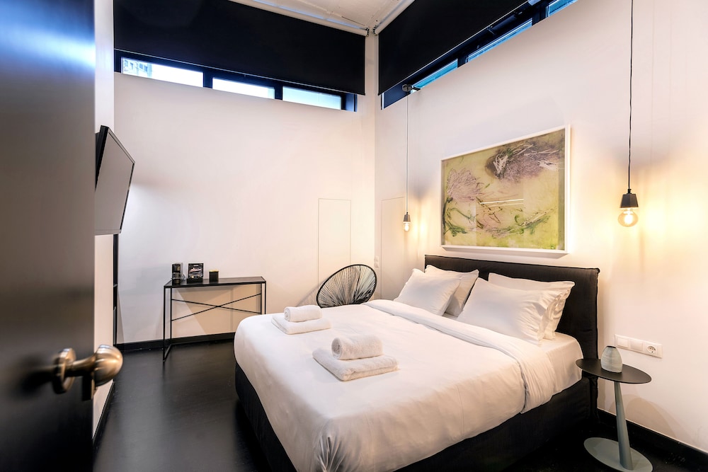 Economy Double Room photo 1