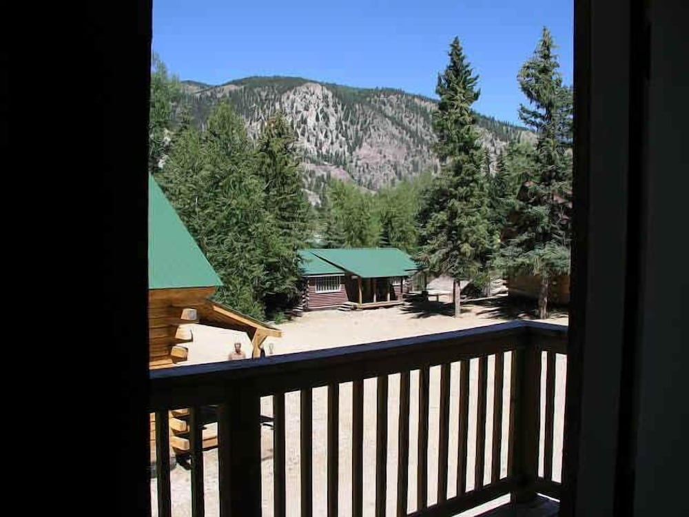 #36, Motherlode, 4 bed photo 3
