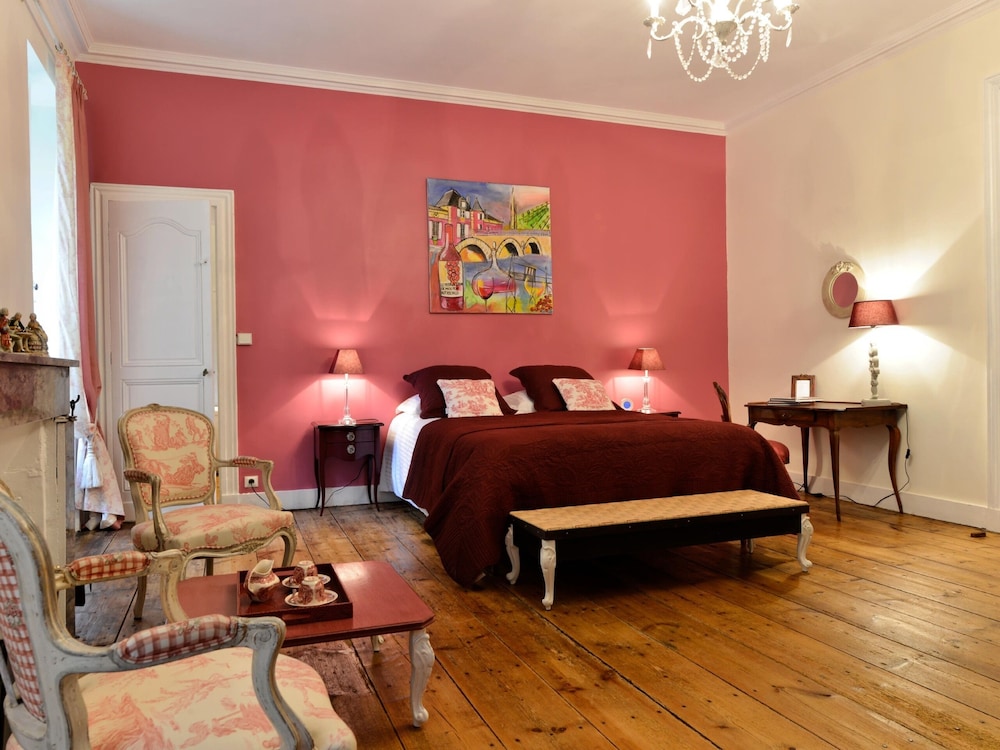 Exclusive Suite, Ensuite, Garden View (La Bordelaise) photo 1