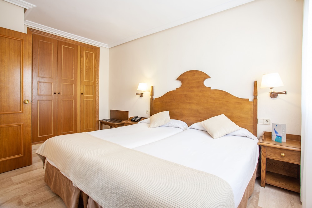 Apartment, 1 Bedroom, Terrace (2 Adults and 1 Child)