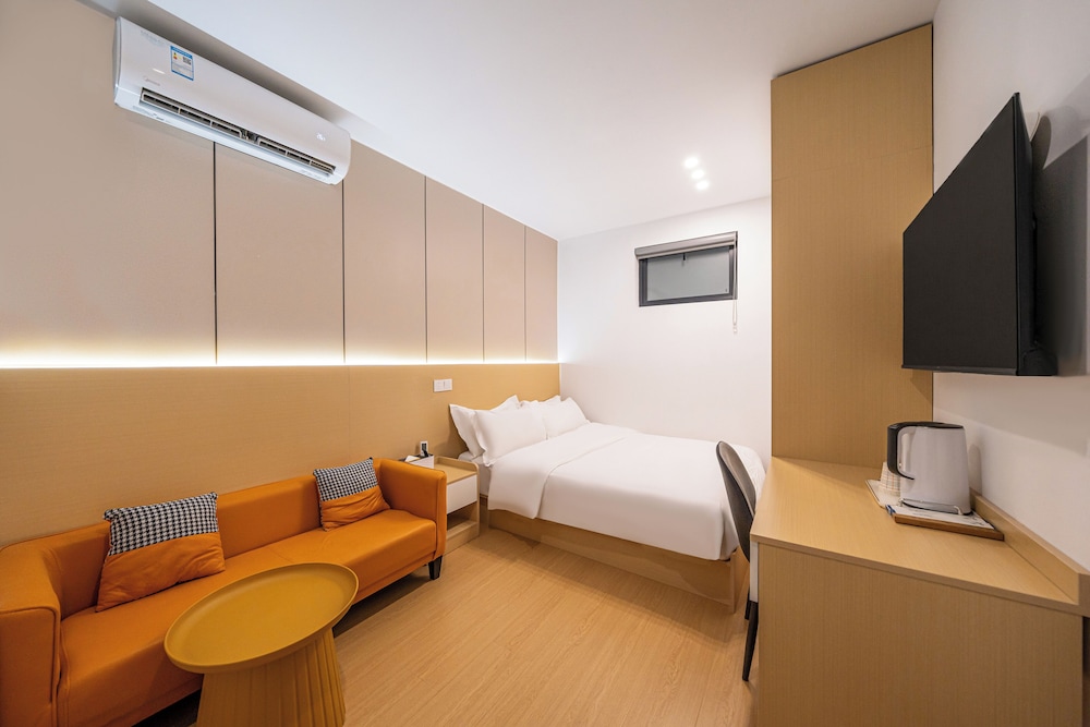Basic Double Room