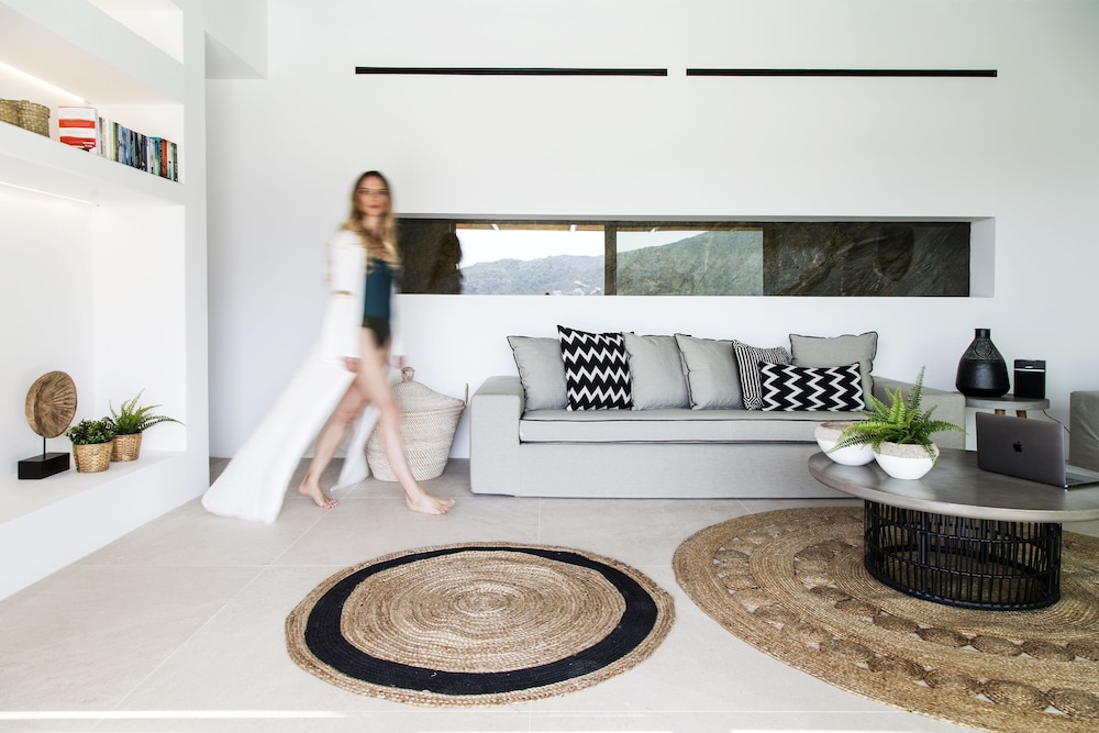 Grand Suite, Private Pool, Sea View photo 2