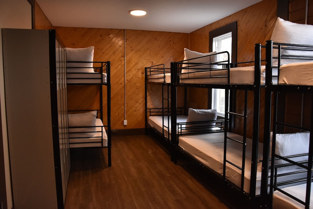 8 Bed Female only Dorm photo 1