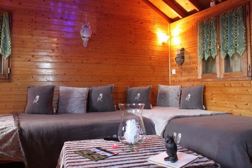 Cabin (Cabane dans les Arbres)
