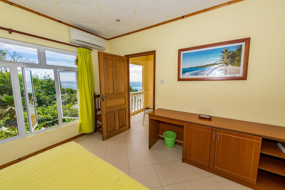 Comfort Apartment, 2 Bedrooms, Ocean View photo 1
