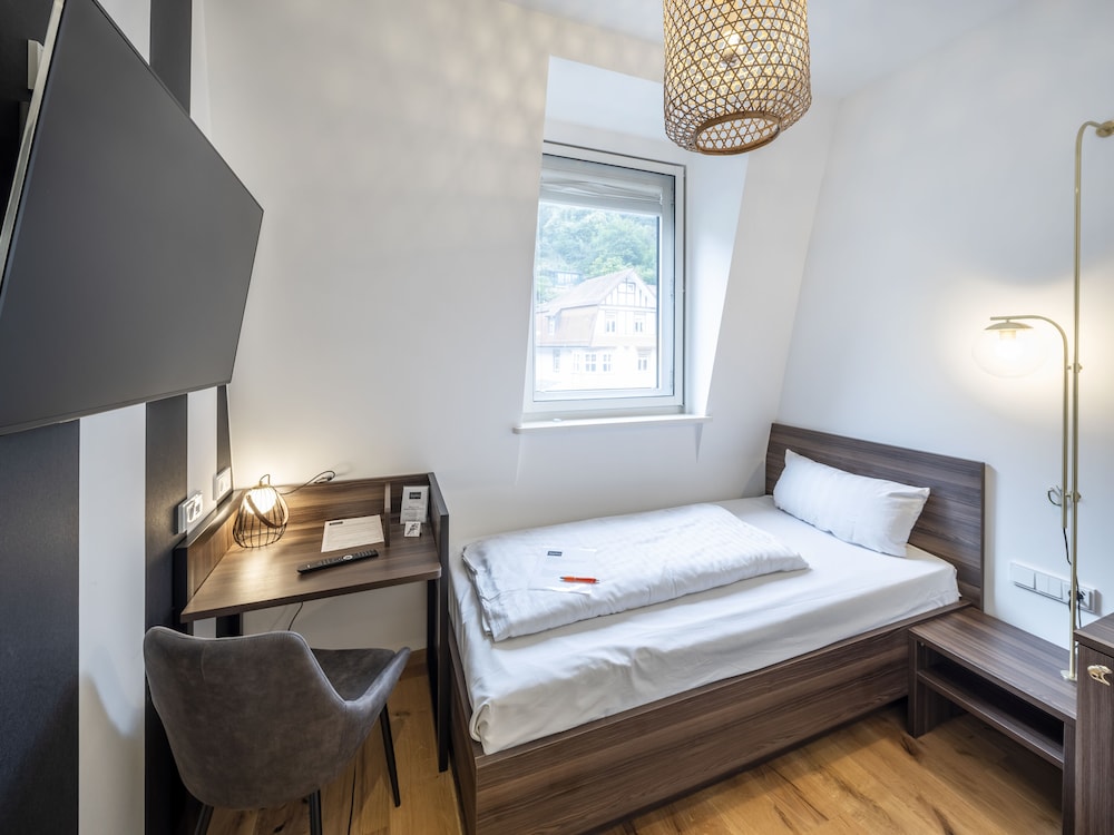 Single Room photo 2