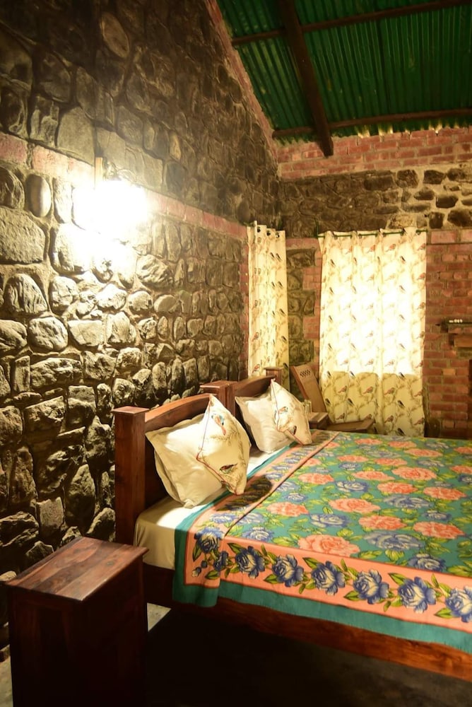 Economy Cottage