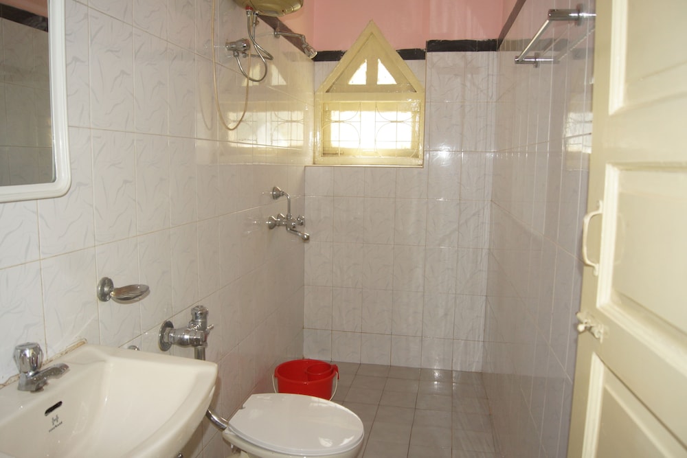 A/C Room photo 2