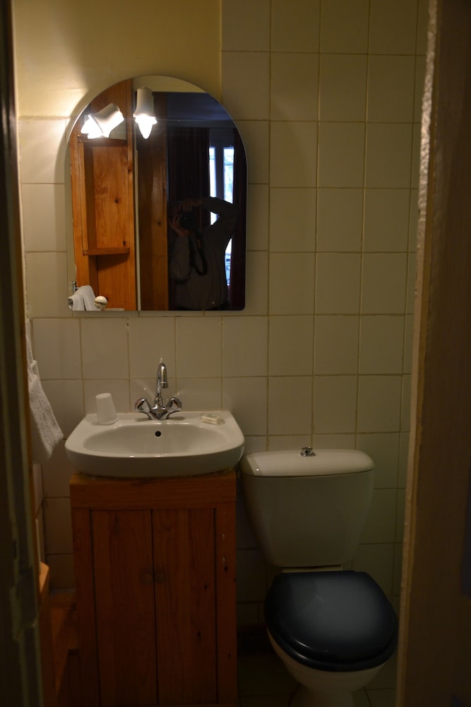 Double Room, Shared Bathroom photo 2