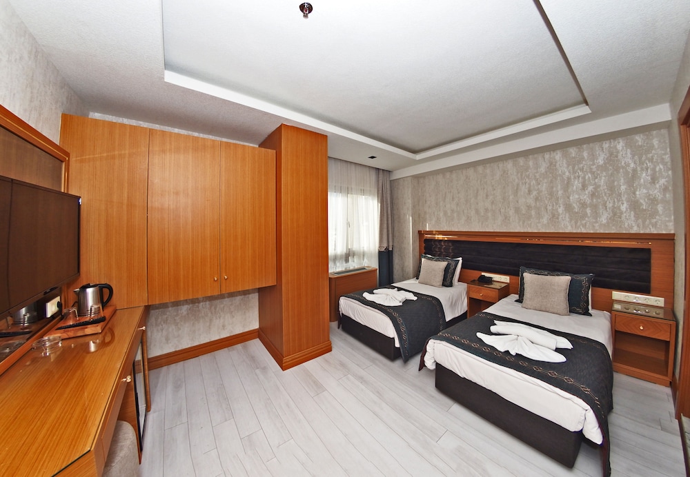 Economy Double or Twin Room photo 1