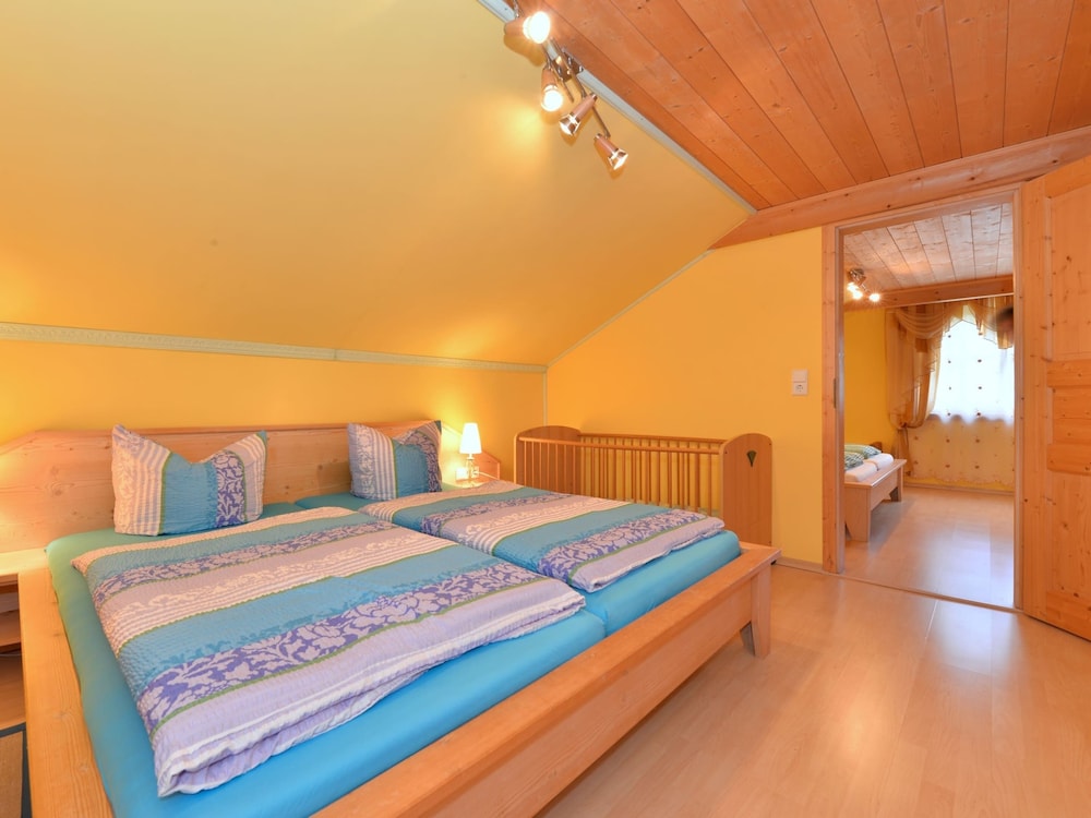 Classic House, 3 Bedrooms photo 1