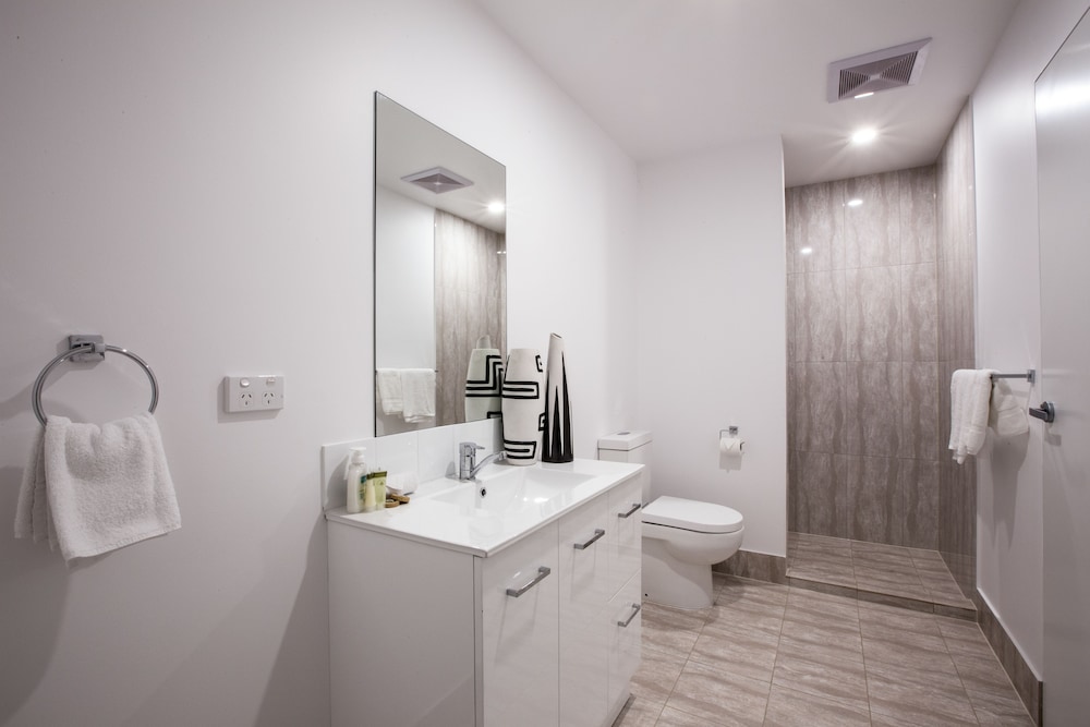Executive Apartment, 1 Bedroom (Pet Friendly)