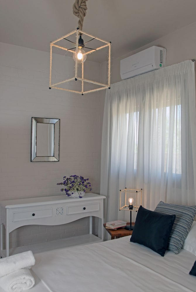 Double Room, Garden View photo 3