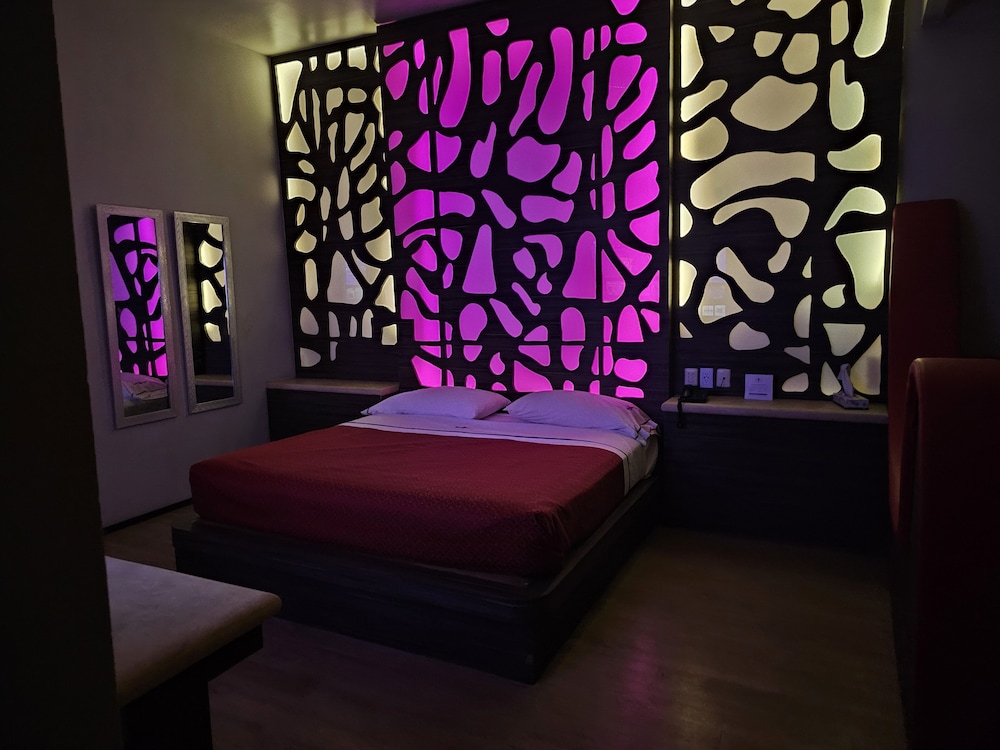 Basic Single Room photo 1