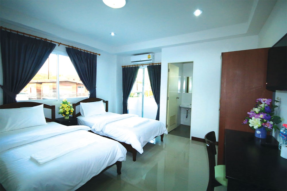 Standard Twin Room photo 1