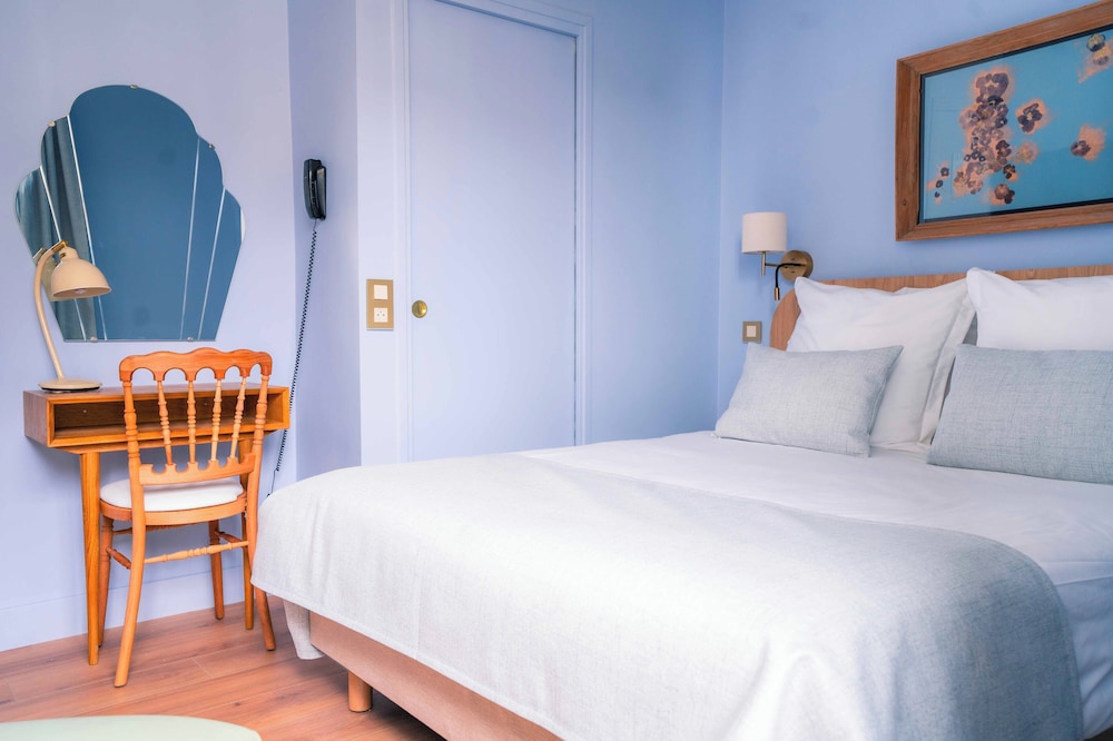 Double Room, Balcony