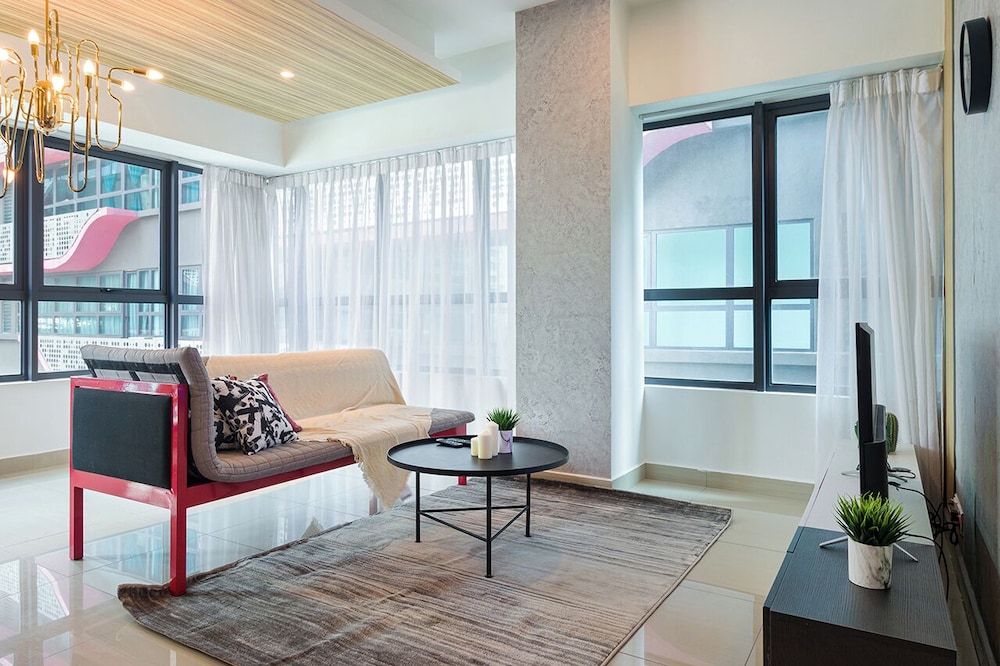 City Apartment, 2 Bedrooms - Photo 8