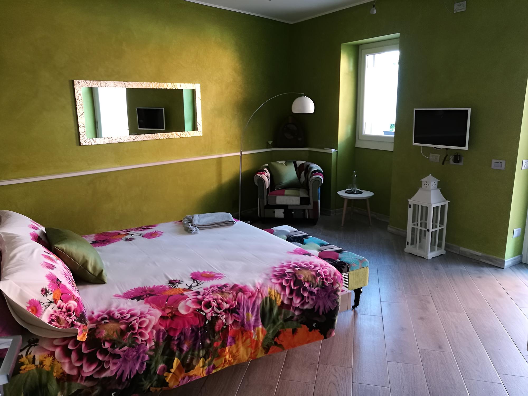 Double Room (Giada)