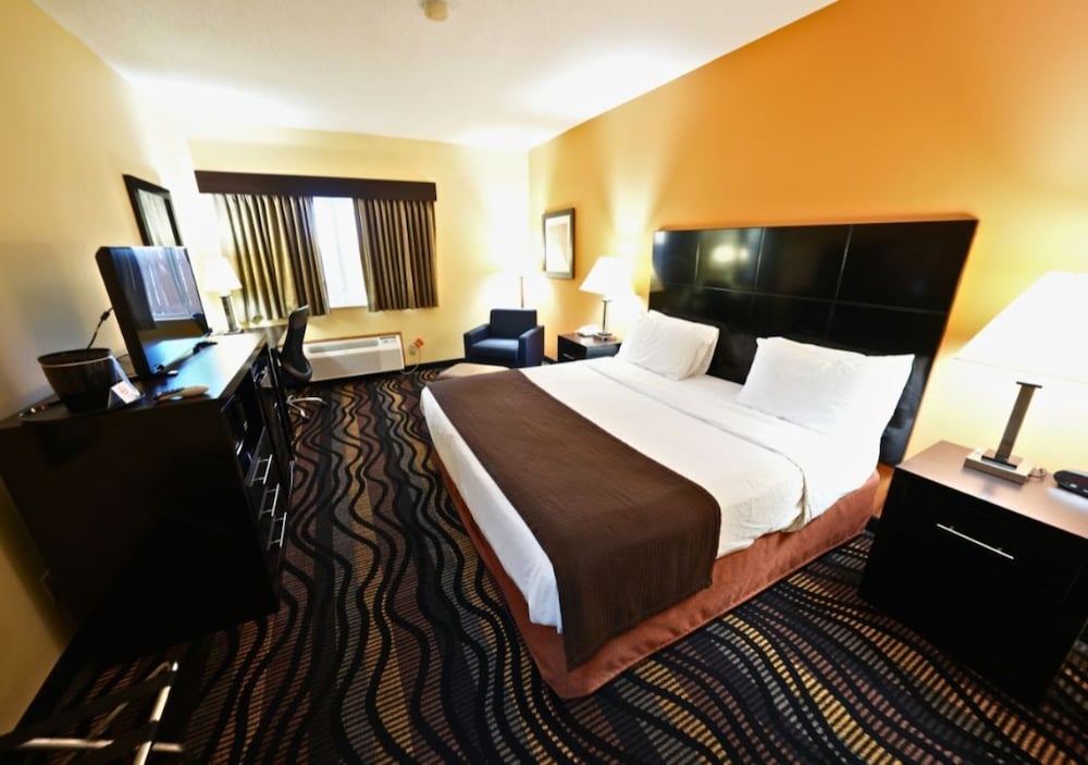 Rock Island Inn & Suites Streator IL, Photo 6