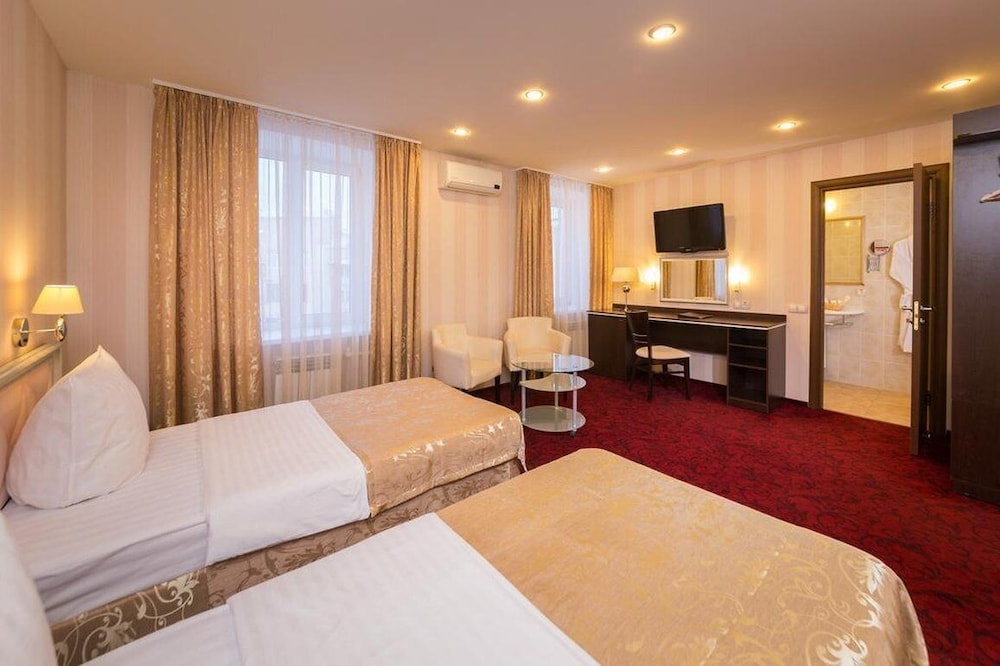 Business Double or Twin Room photo 3
