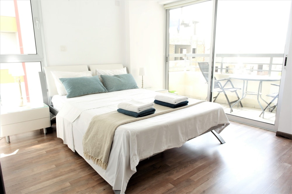 Luxury Apartment, 2 Bedrooms, Sea View (Horizon) photo 2