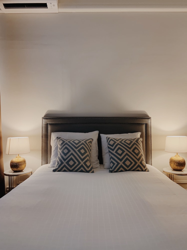 Comfort Room photo 2